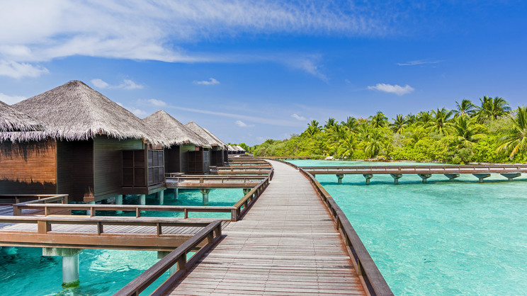 Sheraton Maldives Full Moon Resort & Spa
