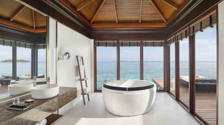 Sheraton Maldives Full Moon Resort & Spa