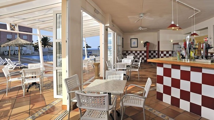 Globales America Hotel