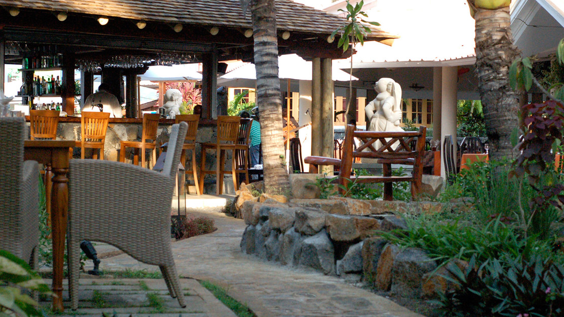 Aanari Hotel and Spa