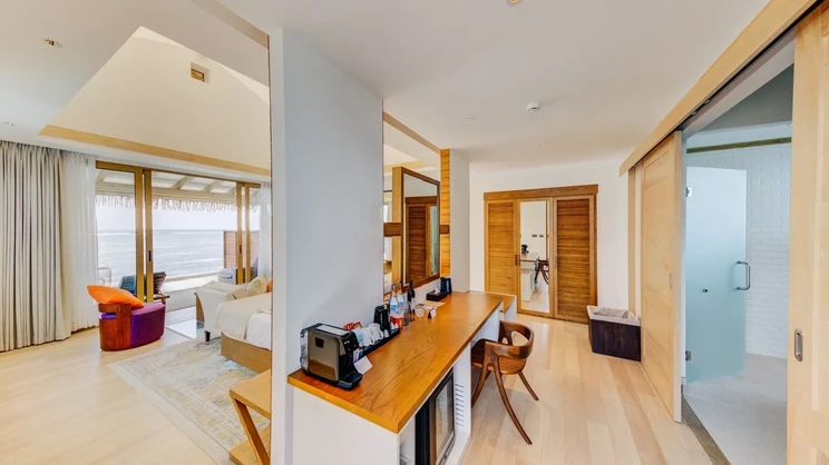 Cinnamon Hakuraa Huraa Maldives