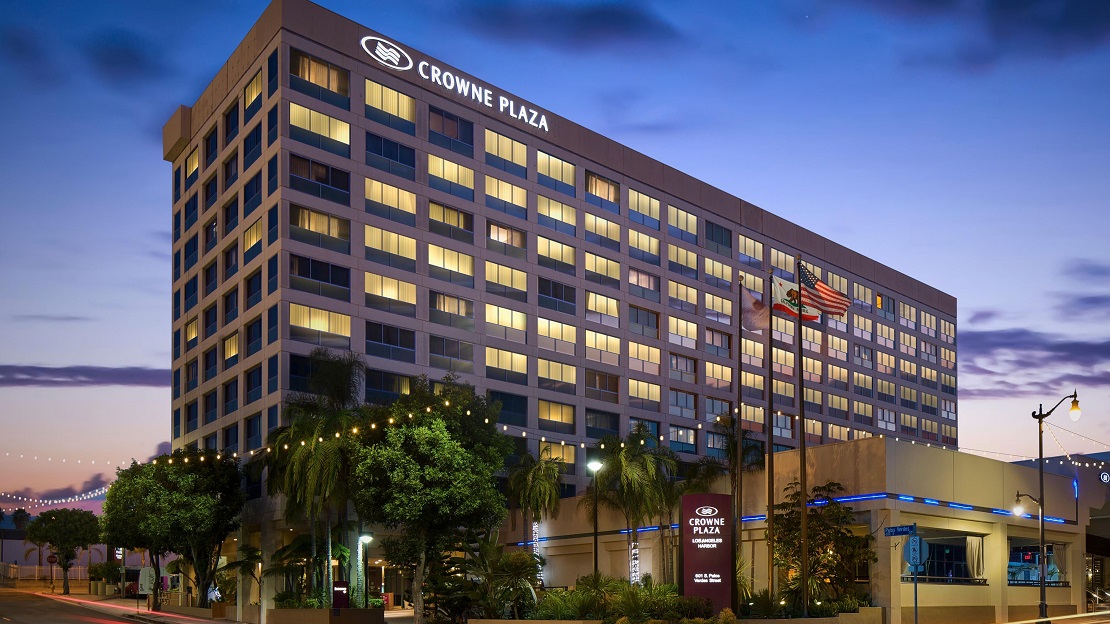 Crowne Plaza Los Angeles Harbour Hotel