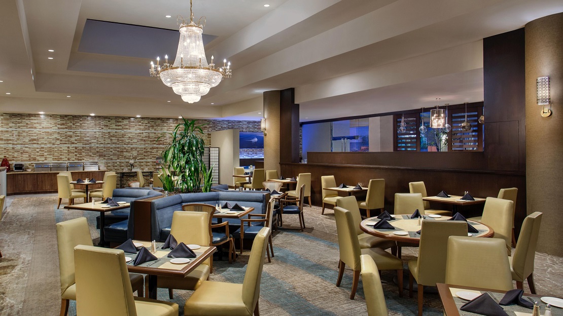 Crowne Plaza Los Angeles Harbour Hotel