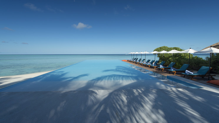 Summer Island Maldives