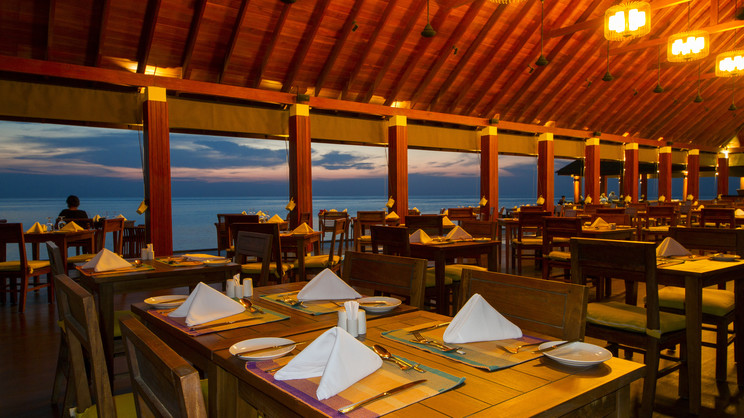 Summer Island Maldives