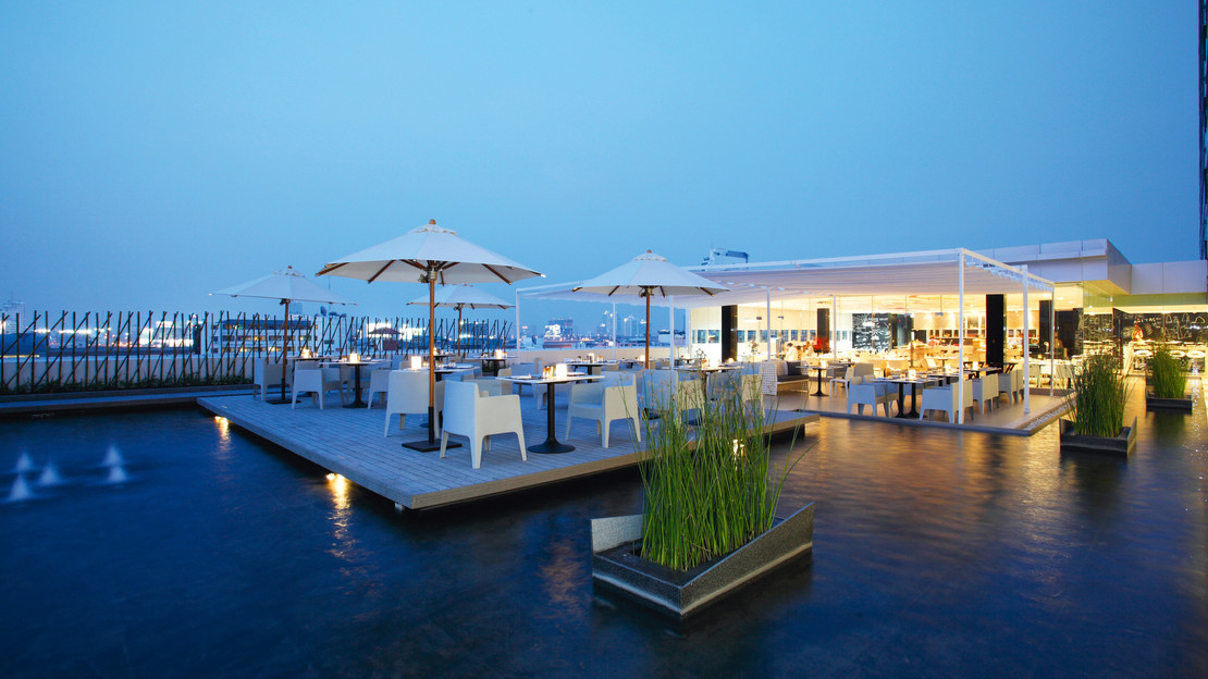 Centara Watergate Pavilion Hotel Bangkok