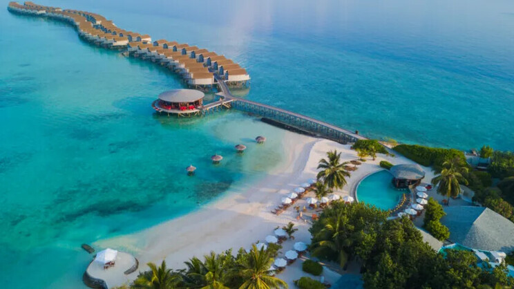 Centara Ras Fushi Resort & Spa Maldives