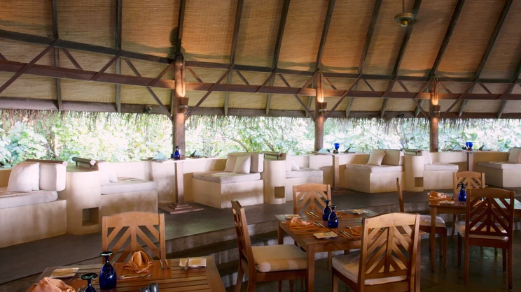 Coco Palm Resort, Dhuni Kolhu