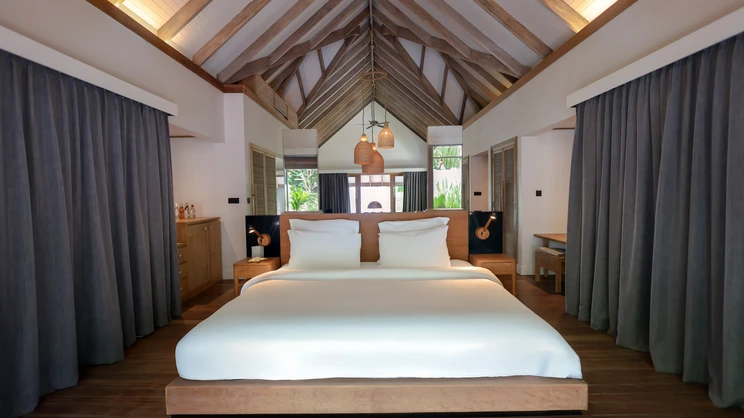 Grand Premier Beach Villa with Pool 