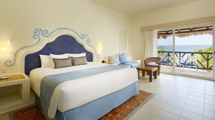 Desire Pearl Riviera Maya Resort