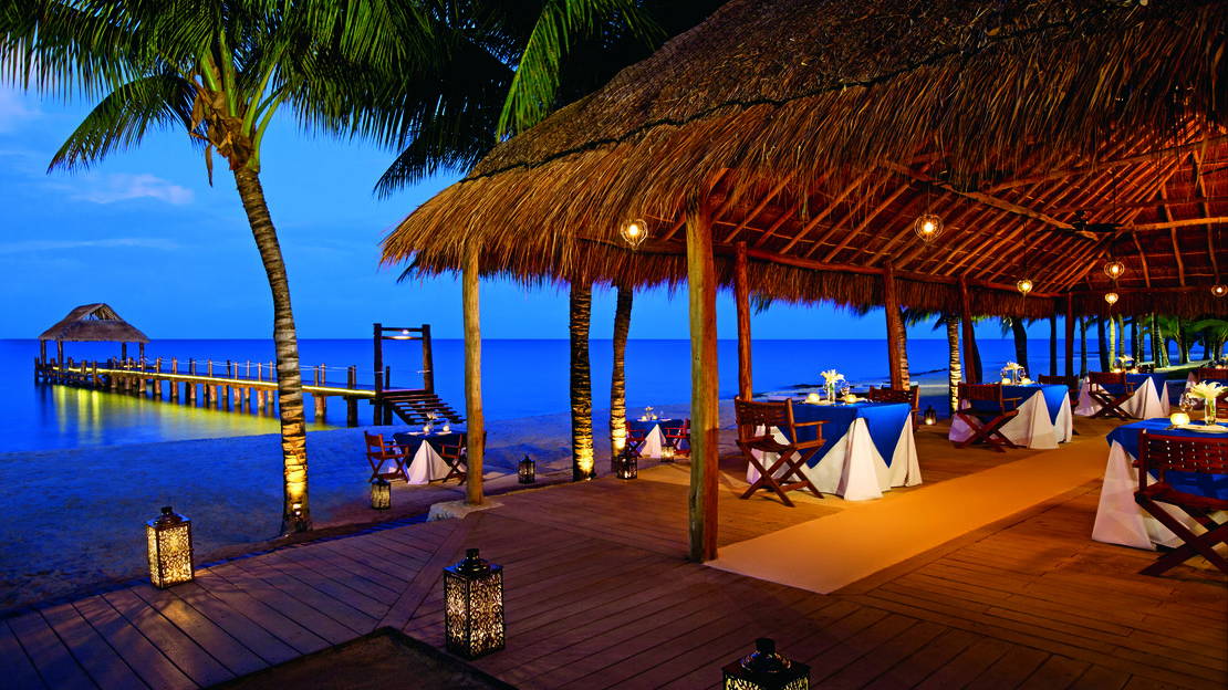 Secrets Aura Cozumel