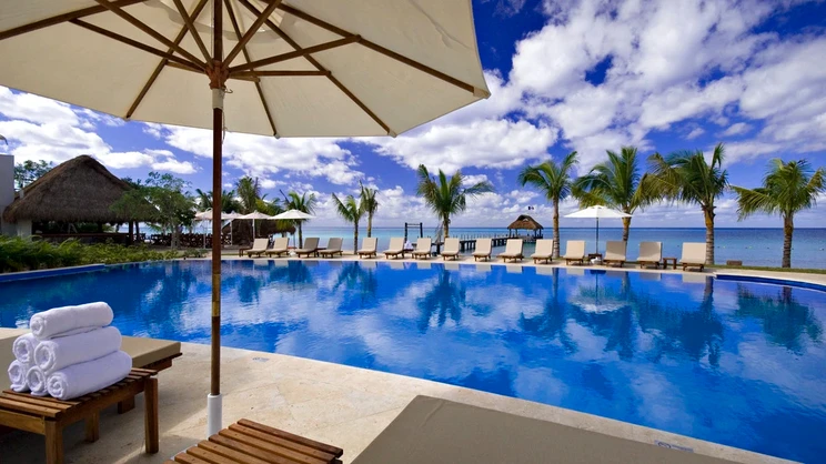 Secrets Aura Cozumel