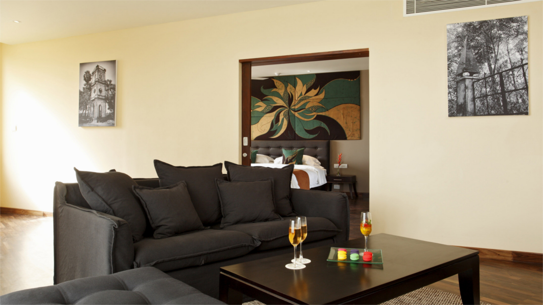 Deluxe One Bedroom Suite