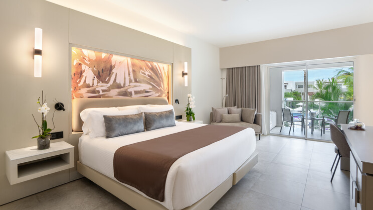 Allure Junior Suite Tropical View