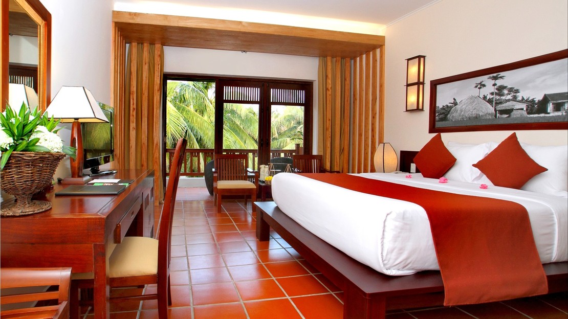 Deluxe Garden View Room