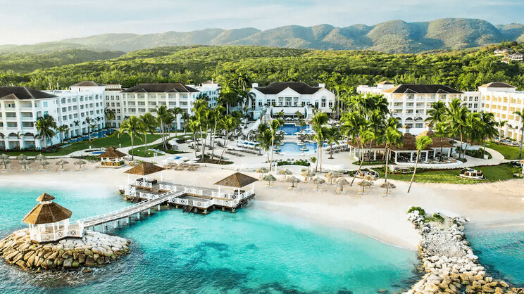 Hyatt Ziva Rose Hall