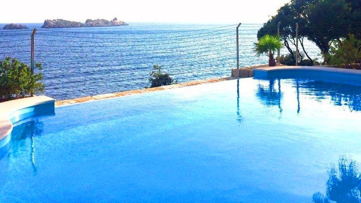 Royal Princess Hotel