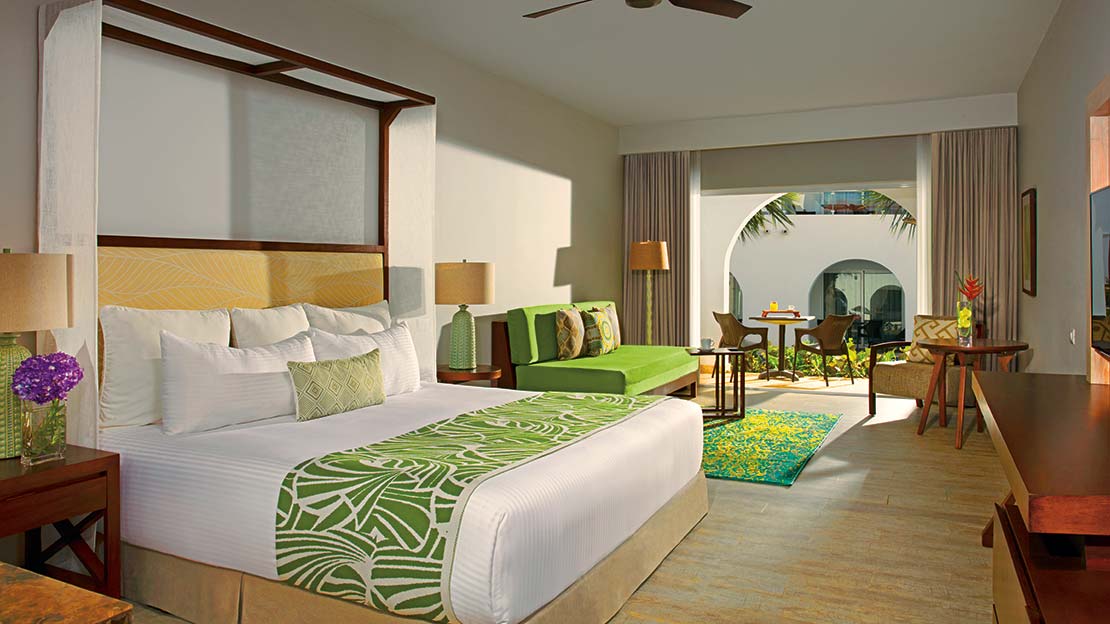 Deluxe Tropical View