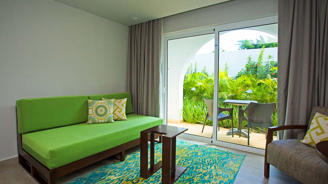 Deluxe Tropical View