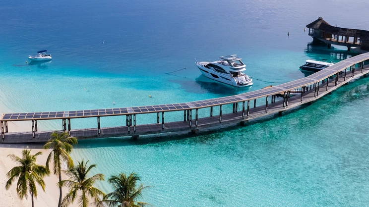 Hurawalhi Maldives Resort