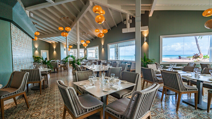 Pineapple Beach Club