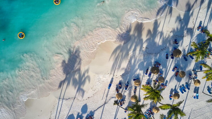 Pineapple Beach Club