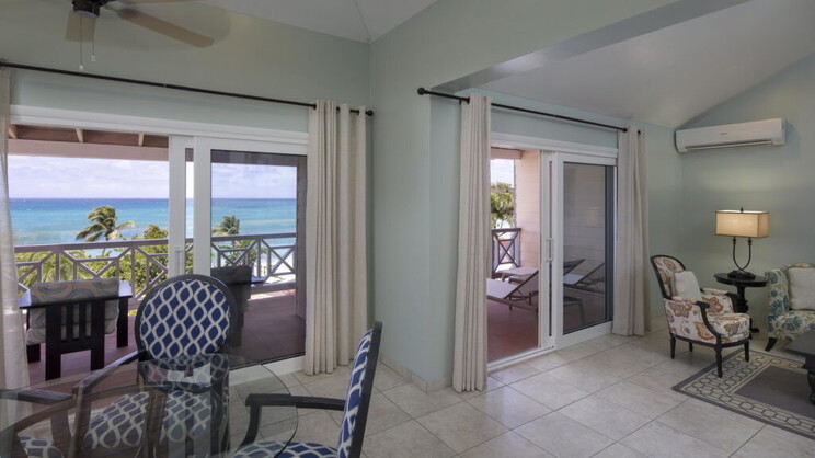 Pineapple Beach Club