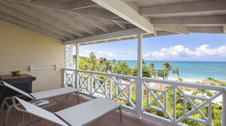 Pineapple Beach Club