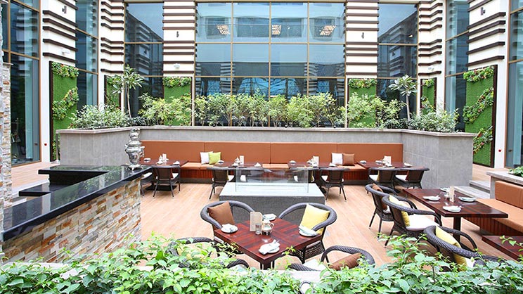 Metropolitan Hotel Dubai