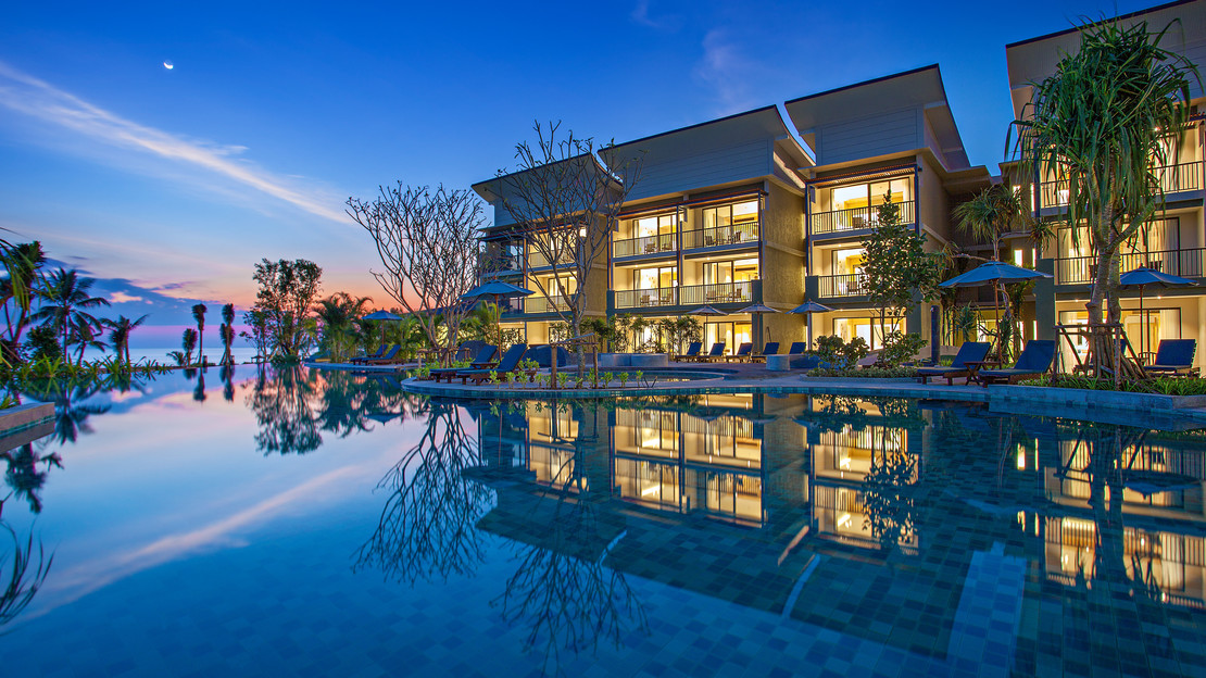 Le Meridien Khao Lak Resort & Spa