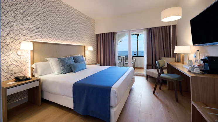 My Favorite Club - Double Sea View