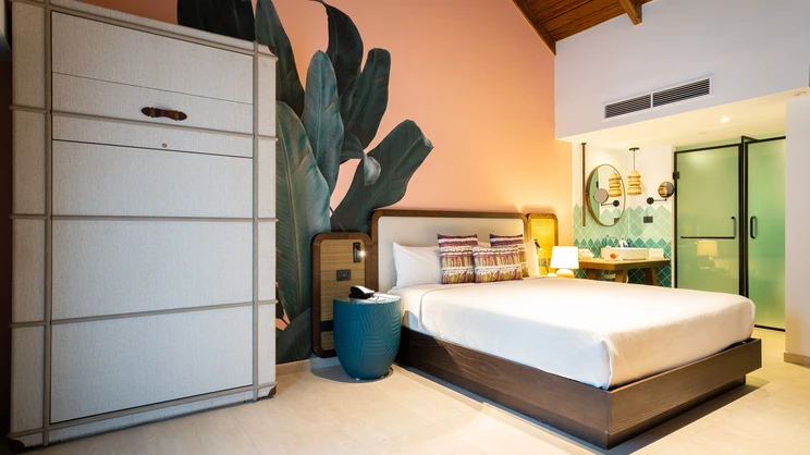 Tropical Deluxe Princess