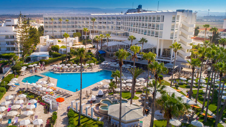 Leonardo Plaza Cypria Maris Beach Hotel and Spa