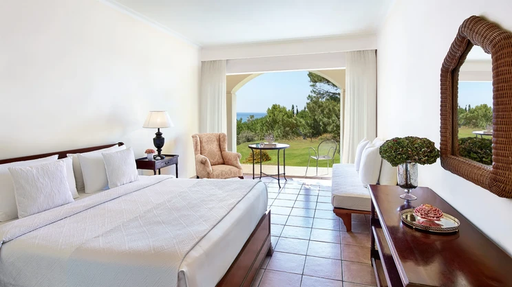 Garden Room Side Sea View