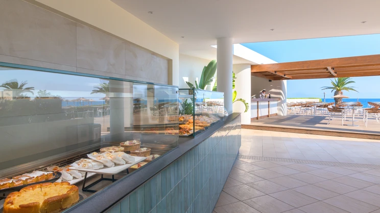 The Ixian Grand & All Suites