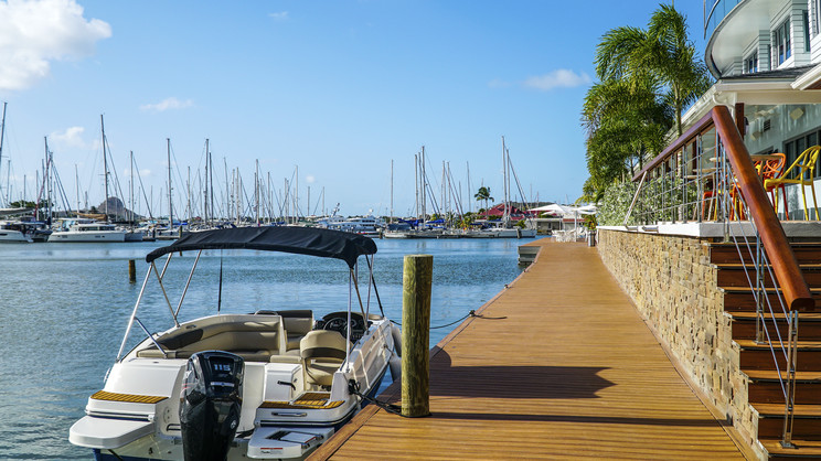 Harbor Club, Curio Collection by Hilton