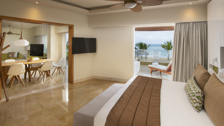 Preferred Club Presidential Suite (Adults Only)