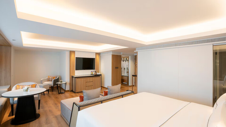 The Level Premium Corner Room