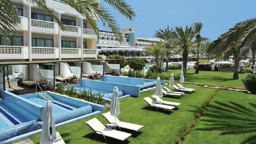 asiminasuiteshotels,athenabeachhotelandathenaroyalbeachhotel