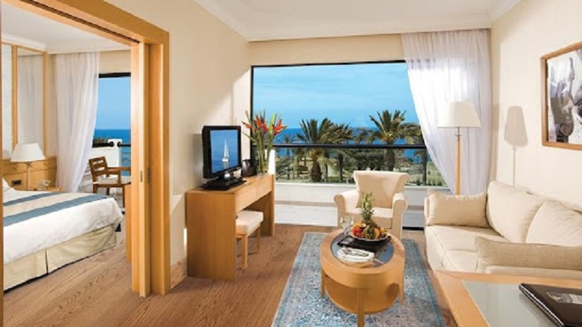 asiminasuiteshotels,athenabeachhotelandathenaroyalbeachhotel