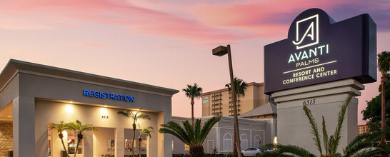 Avanti Palms Resort and Conference Centre