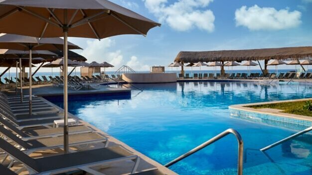 Marriott Cancun, an All-Inclusive Resort