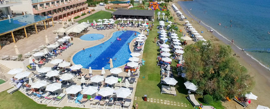 Kiani Beach Resort