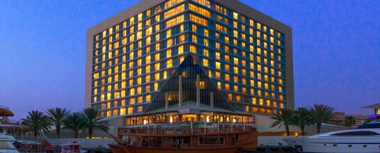 Sheraton Dubai Creek Hotel & Towers