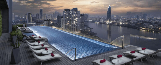 AVANI Riverside Bangkok Hotel