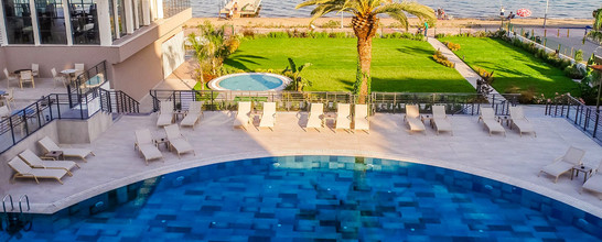 Premier Nergis Beach