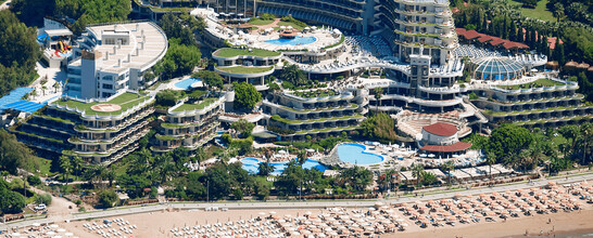 Sunrise Queen Luxury Resort & Spa