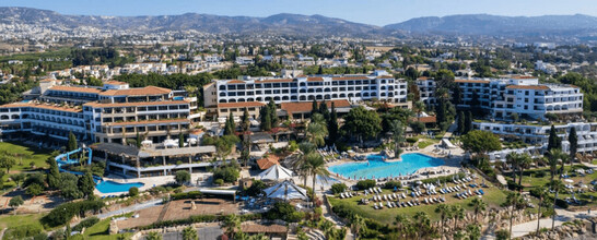 Coral Beach Hotel & Resort