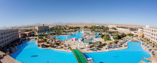 Titanic Resort & Aqua Park