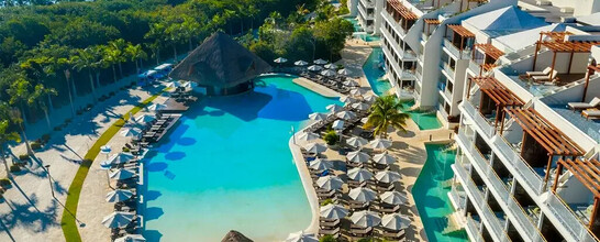 Ocean Riviera Paradise